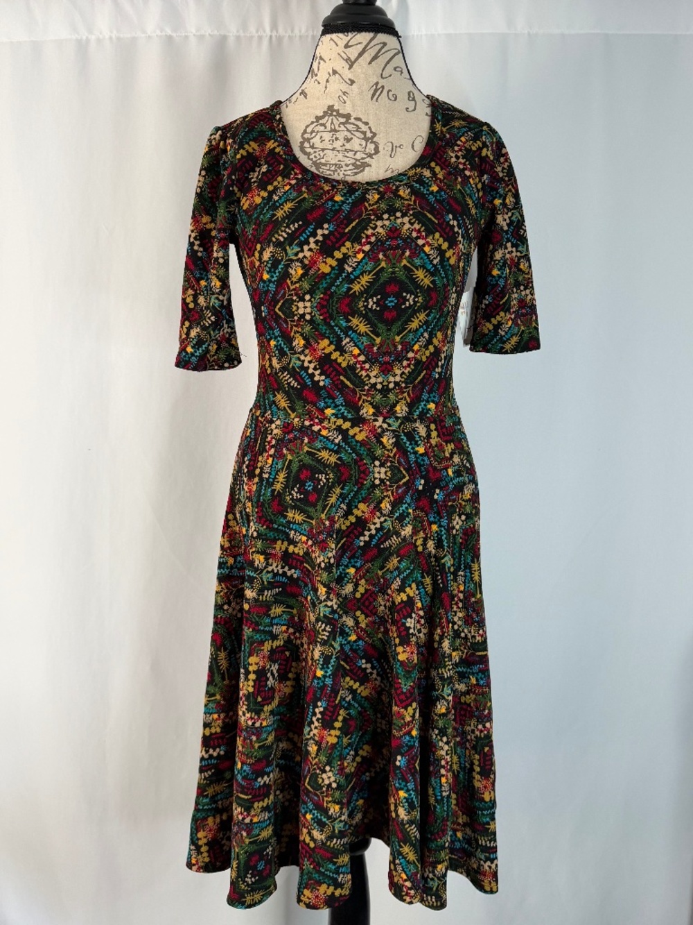 LuLaRoe Nicole Dress, Medium, NWT
